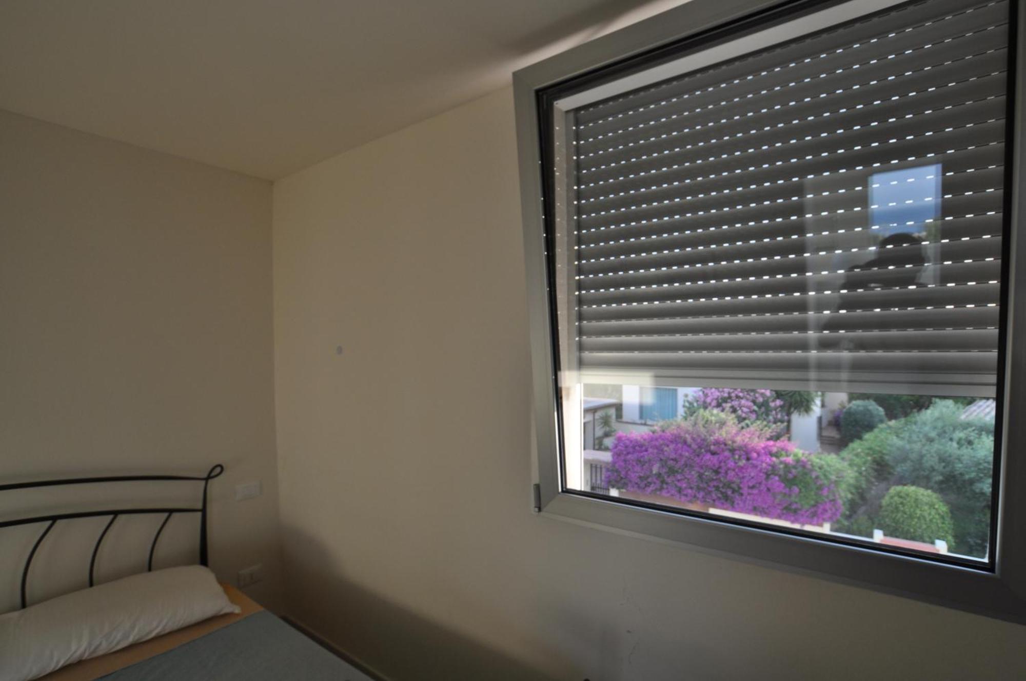 Art House Quartu - Margine Rosso Bed & Breakfast Quartu Sant'Elena Ngoại thất bức ảnh