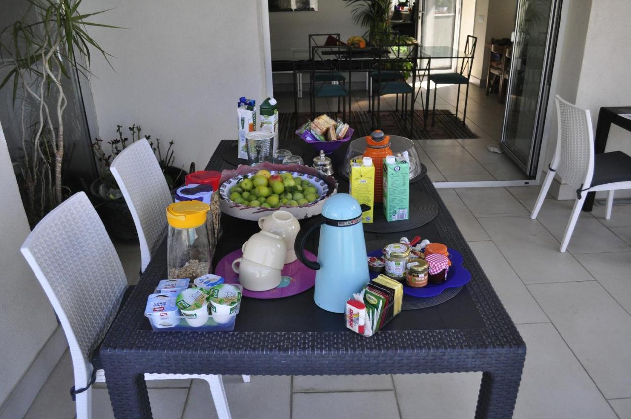 Art House Quartu - Margine Rosso Bed & Breakfast Quartu Sant'Elena Ngoại thất bức ảnh